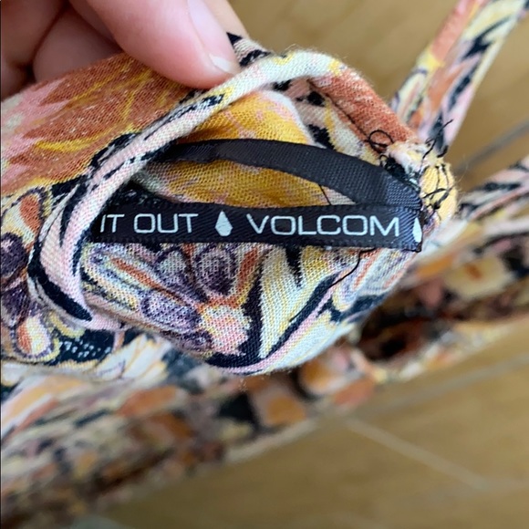 Volcom Floral Dress - Picture 3 of 4